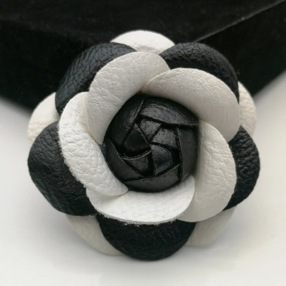 Luxury Brooches for Women Scarves Buckle Pin Flower